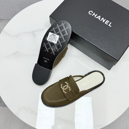 CC FLAT MULE 25S IN OLIVE BROWN CALFSKIN STYLE 6