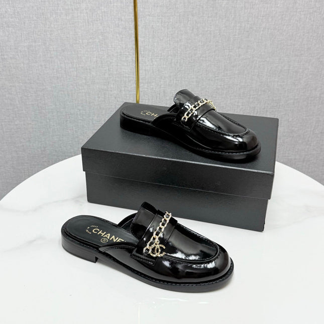 CC FLAT MULE 25S IN BLACK CALFSKIN STYLE 4