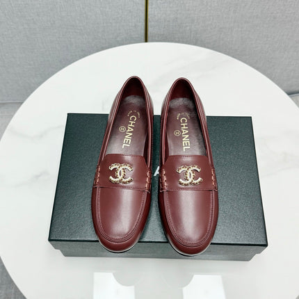 CC LOAFER 25S IN DARK RED LAMBSKIN WITH GOLD HARDWARE