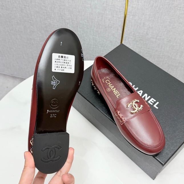 CC LOAFER 25S IN DARK RED LAMBSKIN WITH GOLD HARDWARE