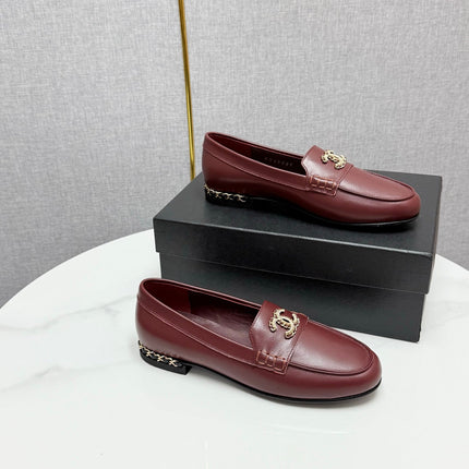 CC LOAFER 25S IN DARK RED LAMBSKIN WITH GOLD HARDWARE