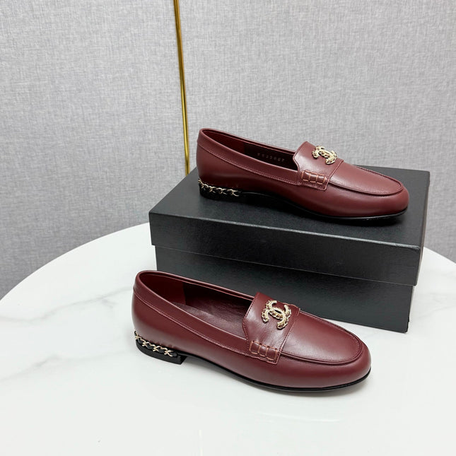 CC LOAFER 25S IN DARK RED LAMBSKIN WITH GOLD HARDWARE