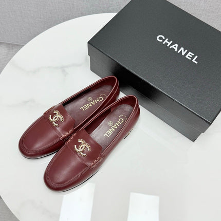 CC LOAFER 25S IN DARK RED LAMBSKIN WITH GOLD HARDWARE