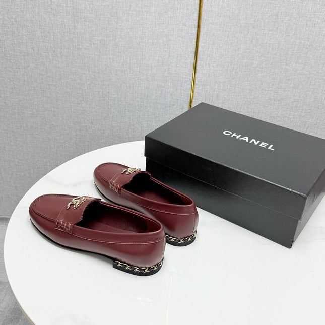 CC LOAFER 25S IN DARK RED LAMBSKIN WITH GOLD HARDWARE