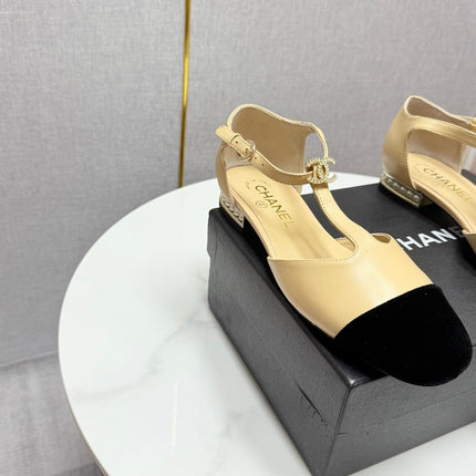 CC MARY JANE 25S IN BEIGE LAMBSKIN AND BLACK SUEDE WITH PEARL HEEL