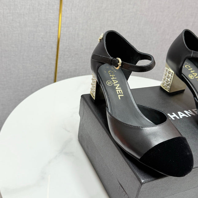 CC MARY JANE HEELS 25S IN BLACK LAMBSKIN AND SUEDE WITH PEARL HEEL STYLE 5