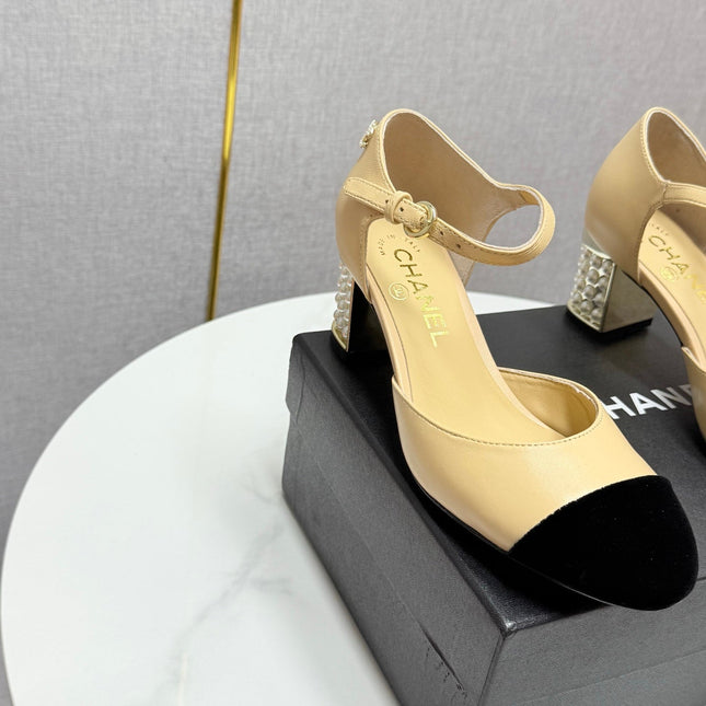 CC MARY JANE HEELS 25S IN BEIGE LAMBSKIN AND SUEDE WITH PEARL HEEL STYLE 6