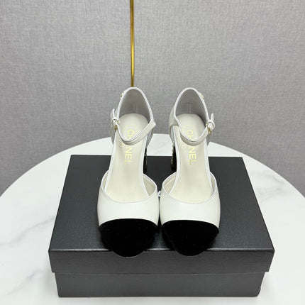 CC MARY JANE HEELS 25S IN WHITE LAMBSKIN AND BLACK SUEDE WITH PEARL HEEL STYLE 4