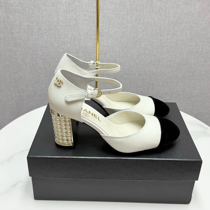 CC MARY JANE HEELS 25S IN WHITE LAMBSKIN AND BLACK SUEDE WITH PEARL HEEL STYLE 4
