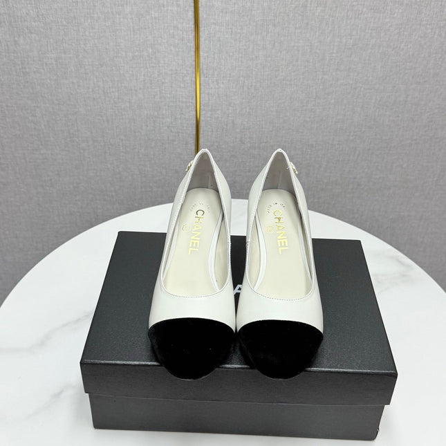 CC HIGH HEEL 25S IN BLACK LAMBSKIN AND SUEDE WITH PEARL HEEL STYLE 6