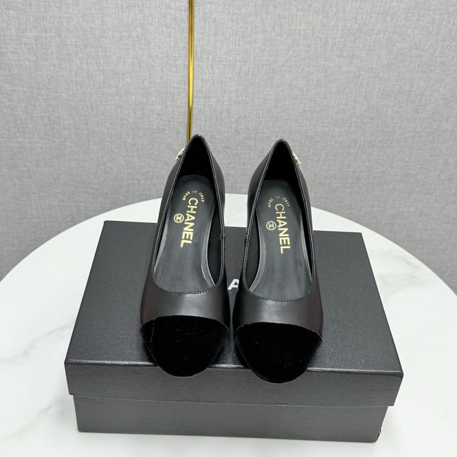 CC HIGH HEEL 25S IN BLACK LAMBSKIN AND SUEDE WITH PEARL HEEL STYLE 5