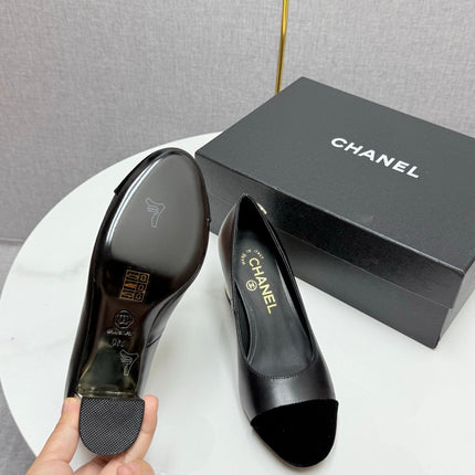 CC HIGH HEEL 25S IN BLACK LAMBSKIN AND SUEDE WITH PEARL HEEL STYLE 5