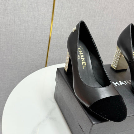 CC HIGH HEEL 25S IN BLACK LAMBSKIN AND SUEDE WITH PEARL HEEL STYLE 3