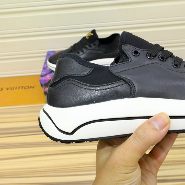 LV SNEAKER BLACK CALFSKIN
