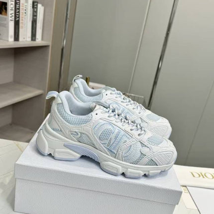 CD CHORONO SNEAKER IN WHITE AND LIGHT BLUE MESH