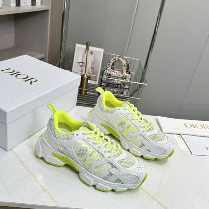 CD CHORONO SNEAKER IN WHITE AND LIGHT GREEN MESH