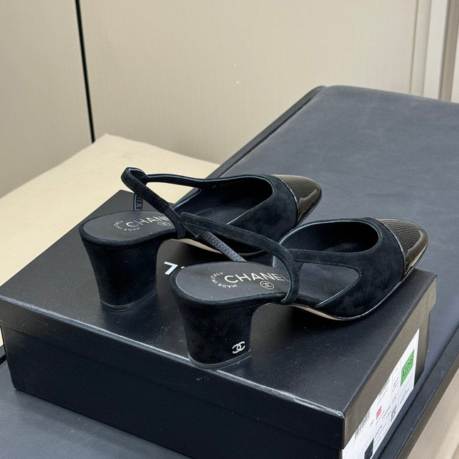 CC SLINGBACK 25S IN BLACK SUEDE AND GLOSSY LEATHER