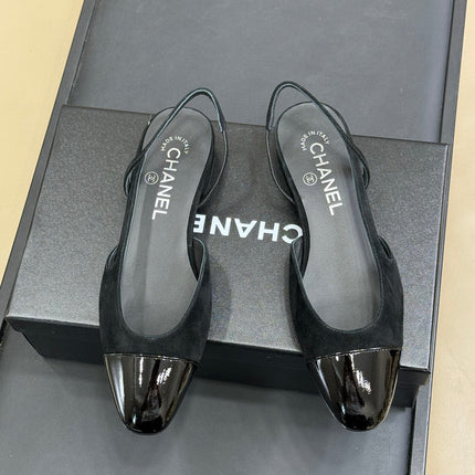 CC SLINGBACK 25S IN BLACK SUEDE AND GLOSSY LEATHER