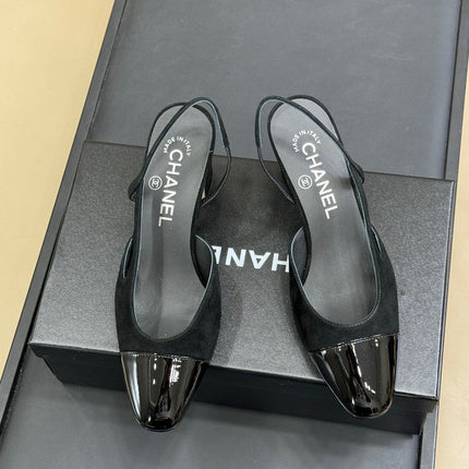 CC SLINGBACK 25S IN BLACK SUEDE AND GLOSSY LEATHER