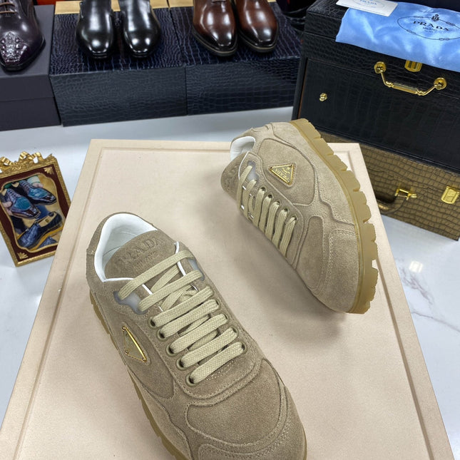 PRA TRAIL FADED ECRU SUEDE SNEAKERS
