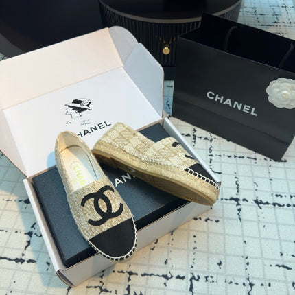ESPADRILLES LOAFERS IN BEIGE TWEED AND BLACK SATIN