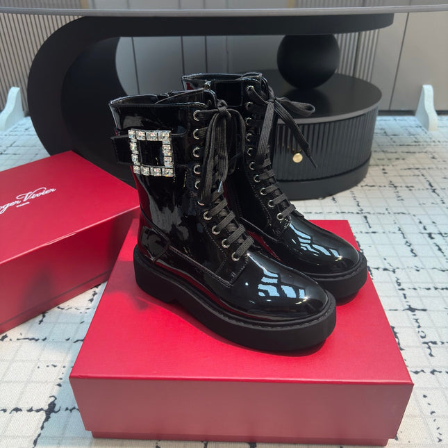 VIV' RANGERS STRASS BUCKLE BOOTS IN BLACK PATNET CALFSKIN EMBELLISHED BUCKLE