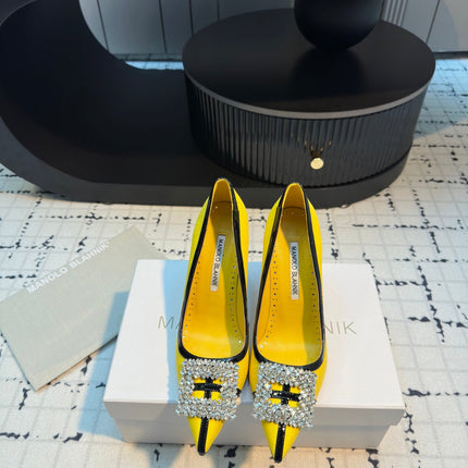 HANGISI 100 MM IN BRIGHT YELLOW SUEDE