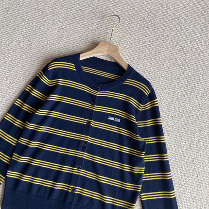 MIUMIU CARDIGAN STYLE 129