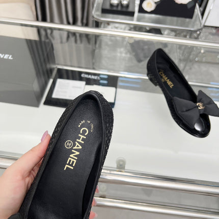 CHANEL 25S ROUND TOE BALLET FLATS WITH A BOW IN SPARKLING BLACK CANVAS