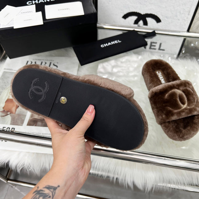CHANEL 25S FUR SLIPPERS IN DARK BROWN