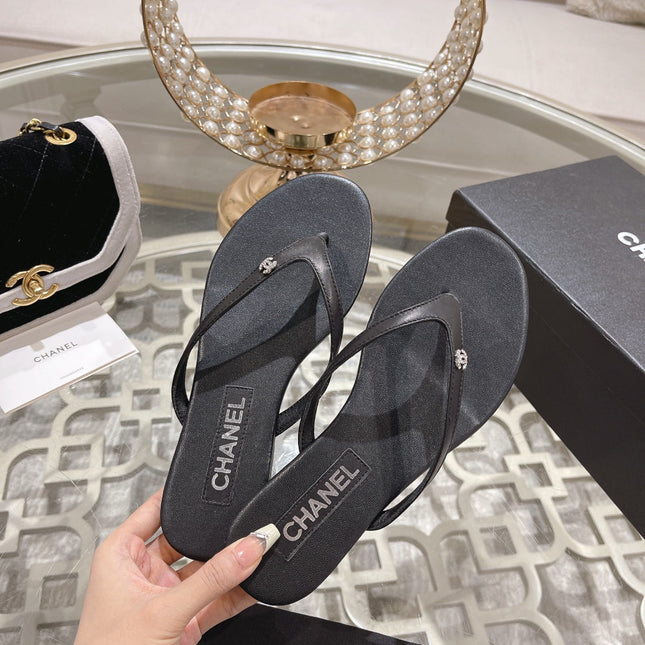 Double CC Flip Flop Thongs Black Sheepskin