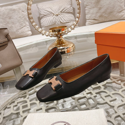 H - BUCKLE BALLET BLACK CALFSKIN