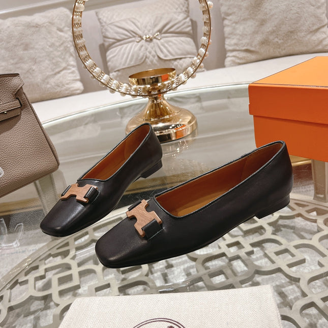 H - BUCKLE BALLET BLACK CALFSKIN