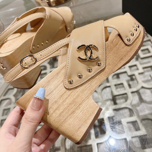 Double CC  Wood Grain Platform Sandals Beige Cream Sheepskin