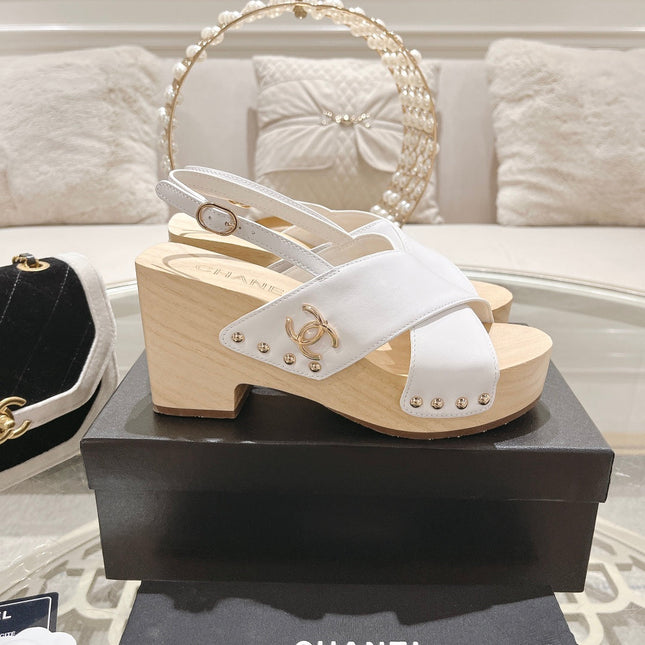 Double CC  Wood Grain Platform Sandals White Sheepskin