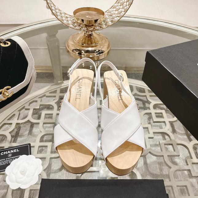 Double CC  Wood Grain Platform Sandals White Sheepskin