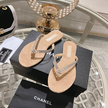 RHINESTONES THONG SANDAL IN SEPIA TAN SUEDE