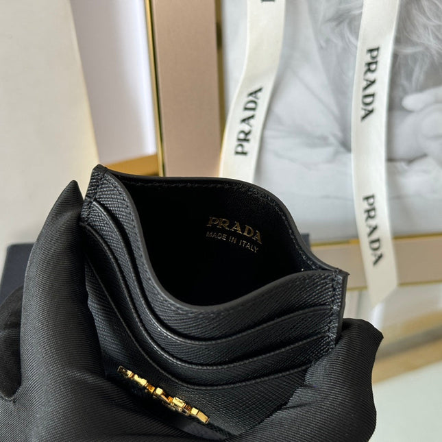 PRA 10 CARD HOLDER IN BLACK CALFSKIN