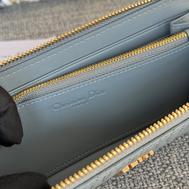 VERTICAL LONG ZIP WALLET 20 IN BABY BLUE QUILTED ALLOVER CALFSKIN