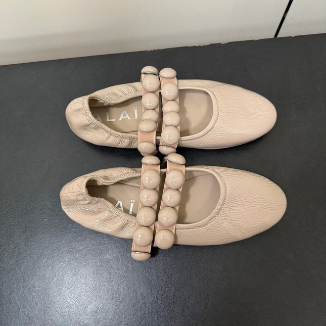 ALAIA SPHERE BALLET FLATS IN ALMOND BEIGE LAMBSKIN
