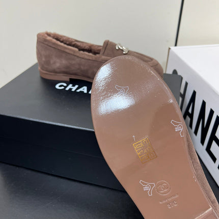 LOAFER IN PENNY BROWN SUEDE AND SOLF FLEECE LINING