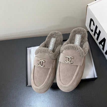 LOAFERS MULE IN DESERT BROWN SUEDE AND FLEECE LINING