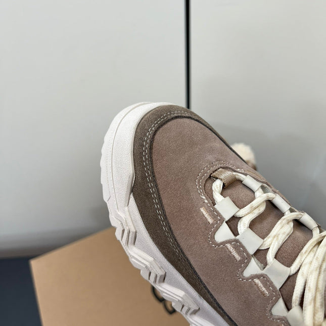 TERRETRAIL COZY LACE IN SAND BROWN SUEDE AND FLEECE