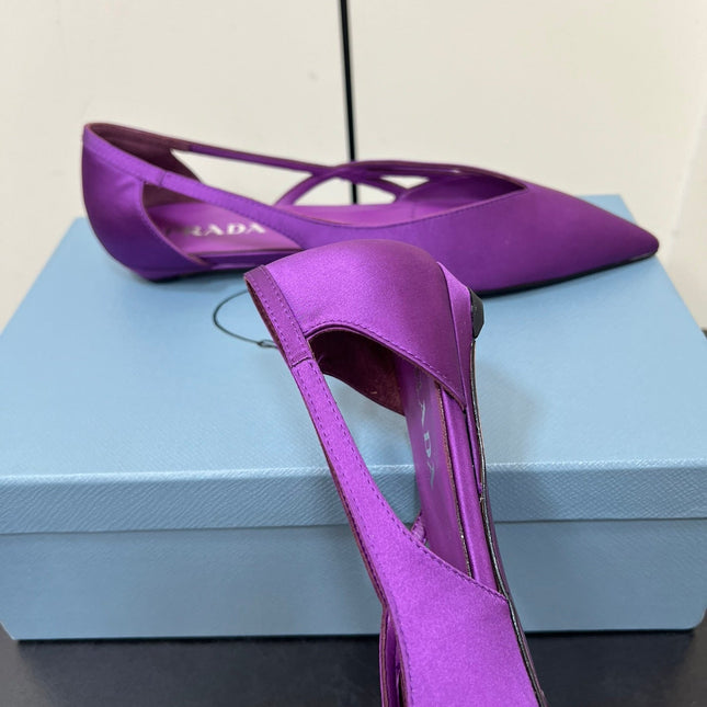 CUT-OUT BALLERINAS IN VIOLET SATIN