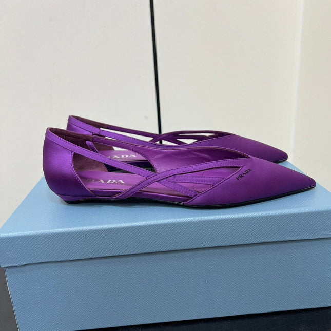CUT-OUT BALLERINAS IN VIOLET SATIN