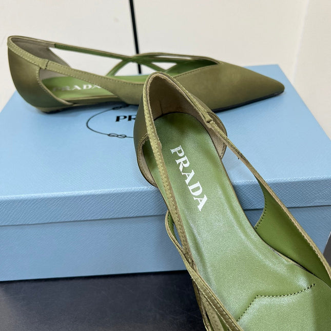 CUT-OUT BALLERINAS IN OLIVE GREEN SATIN