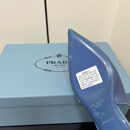 CUT-OUT BALLERINAS IN PERANO BLUE SATIN