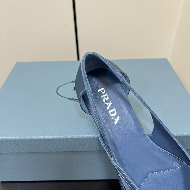 CUT-OUT BALLERINAS IN PERANO BLUE SATIN