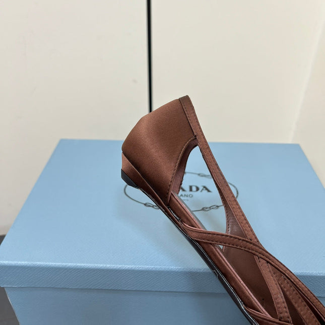 CUT-OUT BALLERINAS IN CHOCOLATE BROWN SATIN