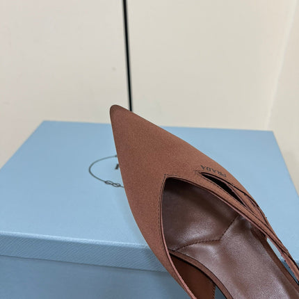 CUT-OUT BALLERINAS IN CHOCOLATE BROWN SATIN